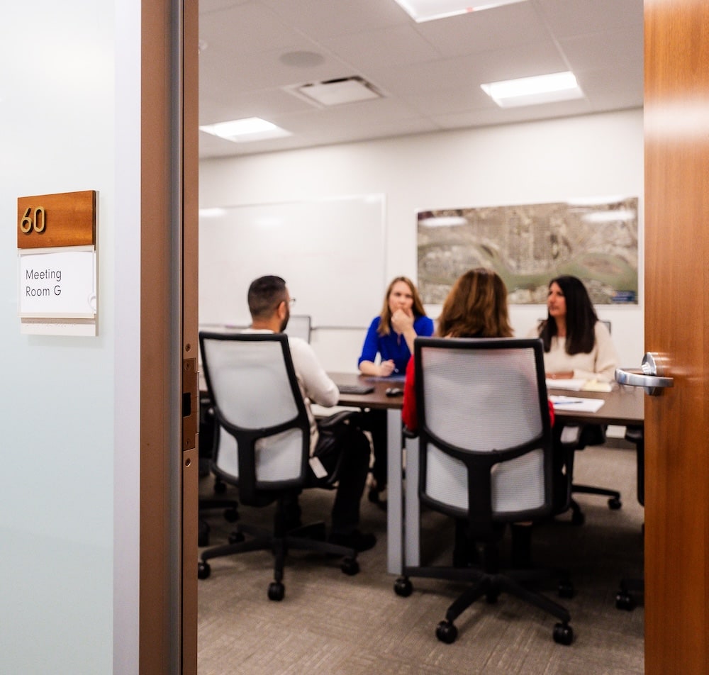 meetingroomg staff (4) copy